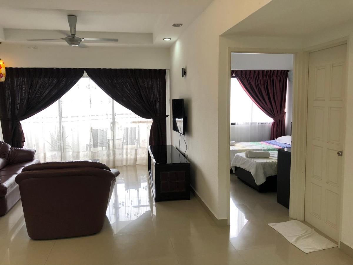 Beach Resort Home Stay Sri Sayang 05 Apartment Batu Ferringhi 2Bedroom Экстерьер фото