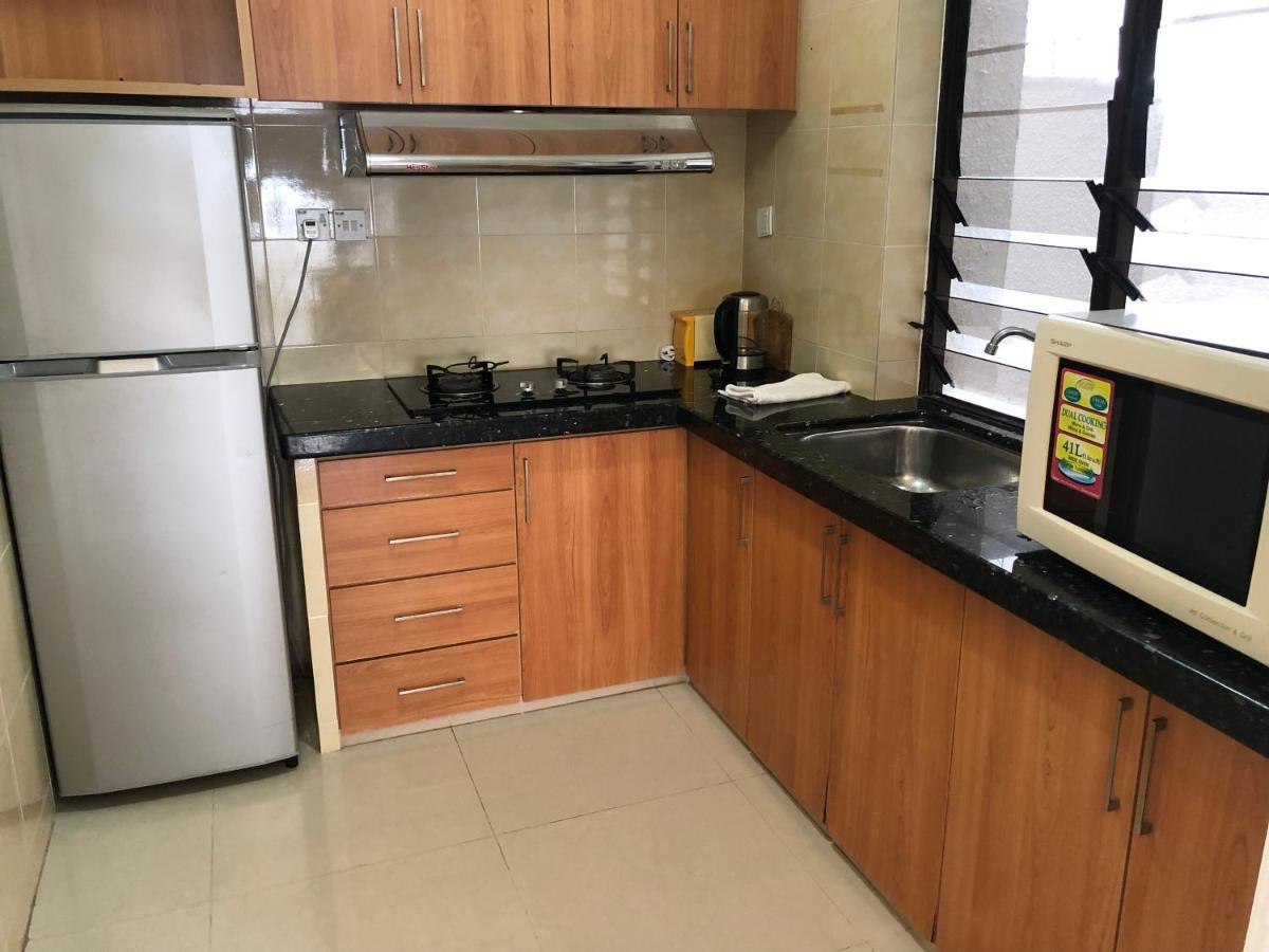 Beach Resort Home Stay Sri Sayang 05 Apartment Batu Ferringhi 2Bedroom Экстерьер фото
