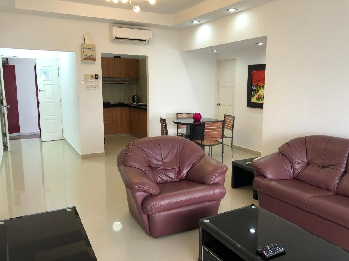 Beach Resort Home Stay Sri Sayang 05 Apartment Batu Ferringhi 2Bedroom Экстерьер фото
