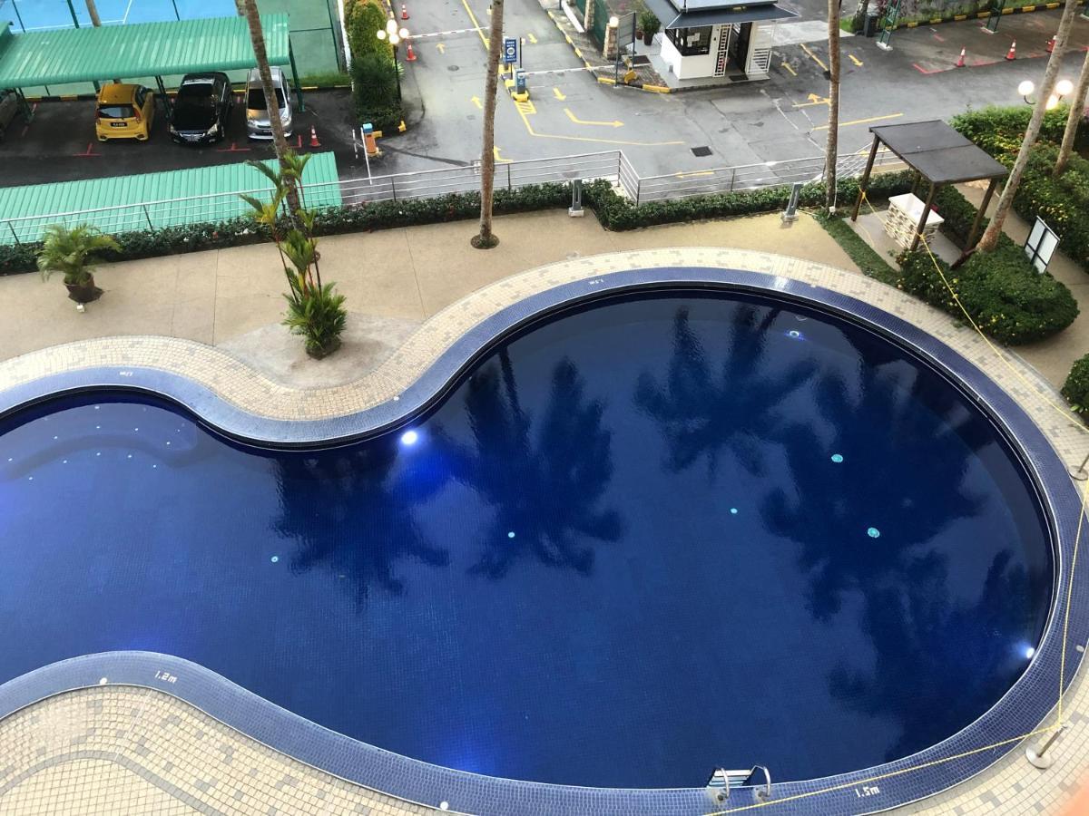 Beach Resort Home Stay Sri Sayang 05 Apartment Batu Ferringhi 2Bedroom Экстерьер фото